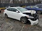 2018 Hyundai Elantra Sel White vin: 5NPD84LF2JH280140