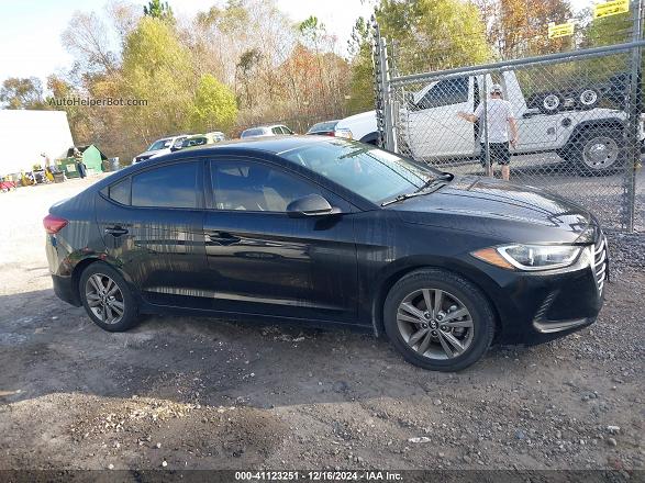 2018 Hyundai Elantra Sel Black vin: 5NPD84LF2JH304047