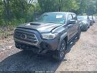 2017 Toyota Tacoma Trd Sport Gray vin: 5TFCZ5AN7HX115806