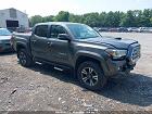 2017 Toyota Tacoma Trd Sport Gray vin: 5TFCZ5AN7HX115806