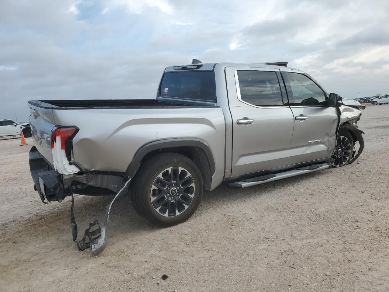 Price & History 2023 Toyota Tundra Crewmax Limited 3.5l 6