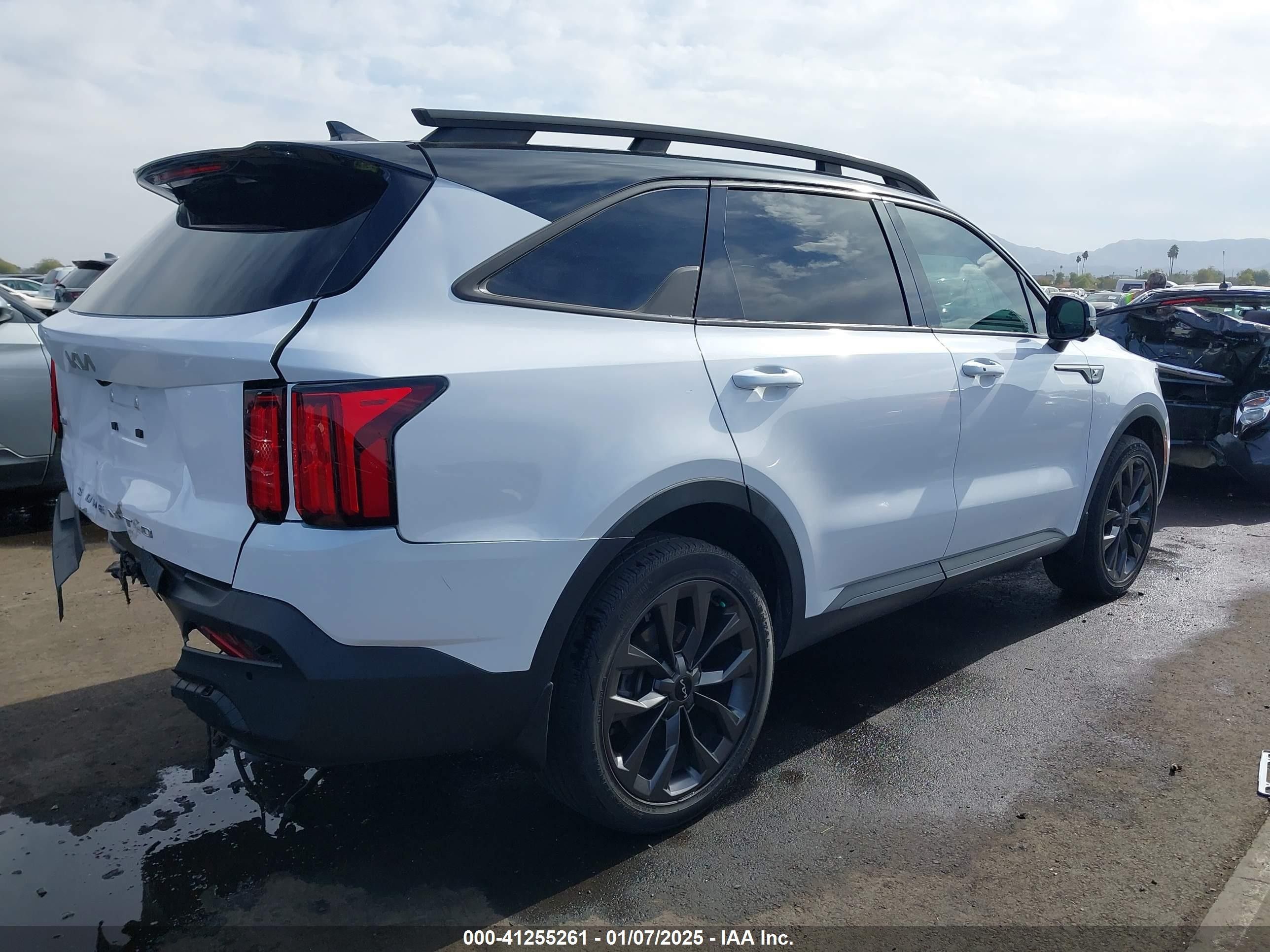 Price & History 2022 Kia Sorento X-line Sx Prestige 2.5l I-4 Di