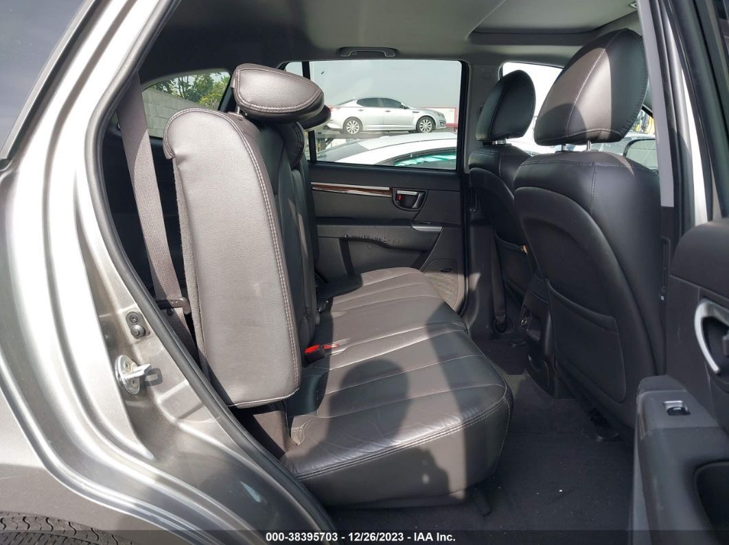 Price & History 2012 Hyundai Santa Fe Limited V6 3.5l V-6