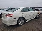 2011 Toyota Camry Base White vin: 4T1BF3EK8BU589468