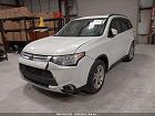 2015 Mitsubishi Outlander Se White vin: JA4AD3A30FZ013333