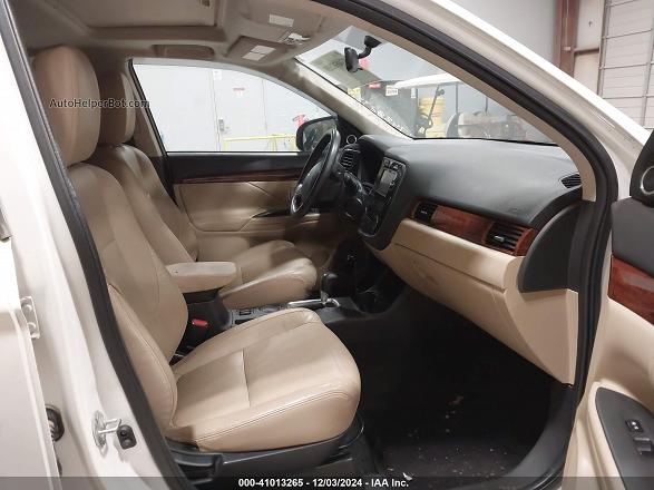2015 Mitsubishi Outlander Se White vin: JA4AD3A30FZ013333
