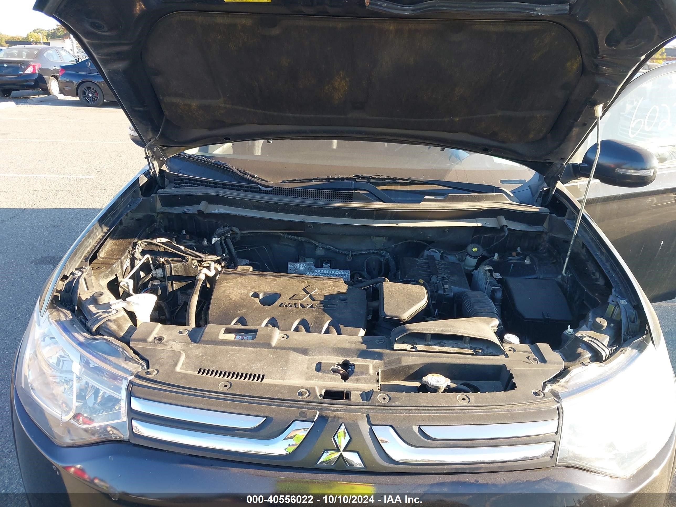 Price & History 2014 Mitsubishi Outlander Se 2.4l I4 Fi Dohc