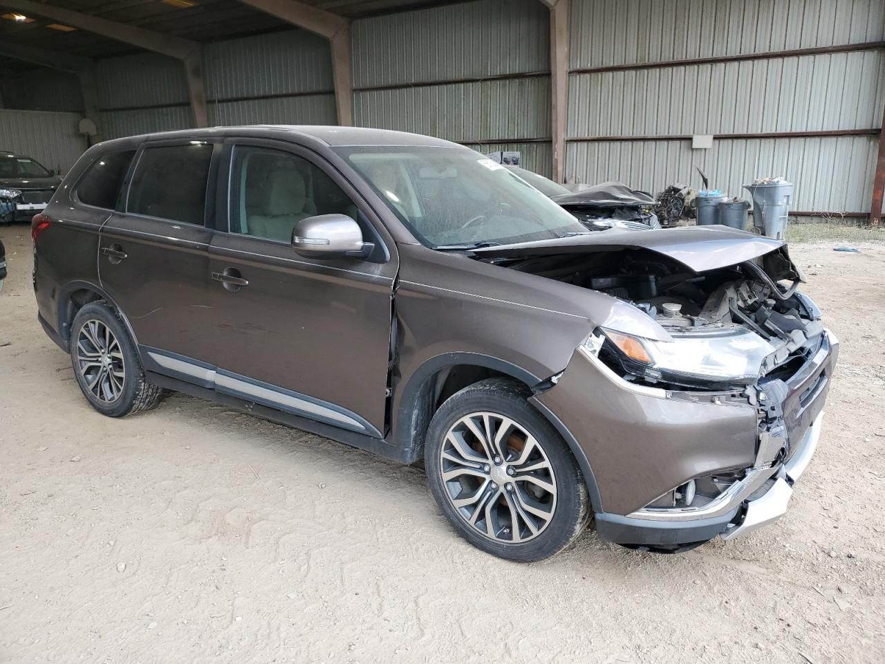 Price & History 2016 Mitsubishi Outlander Se 2.4l 4 vin