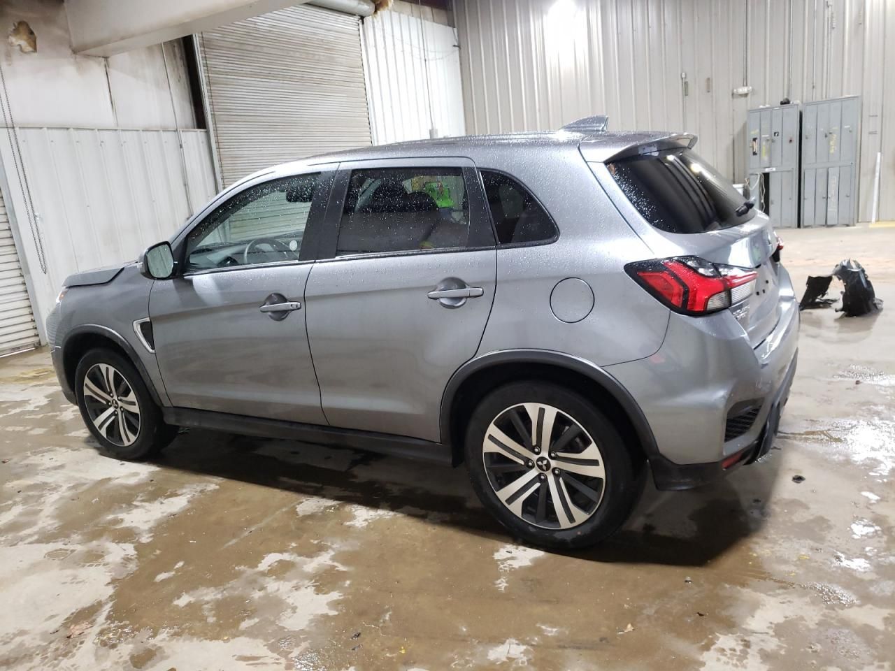 Price & History 2023 Mitsubishi Outlander Sport S/se 2.0l 4