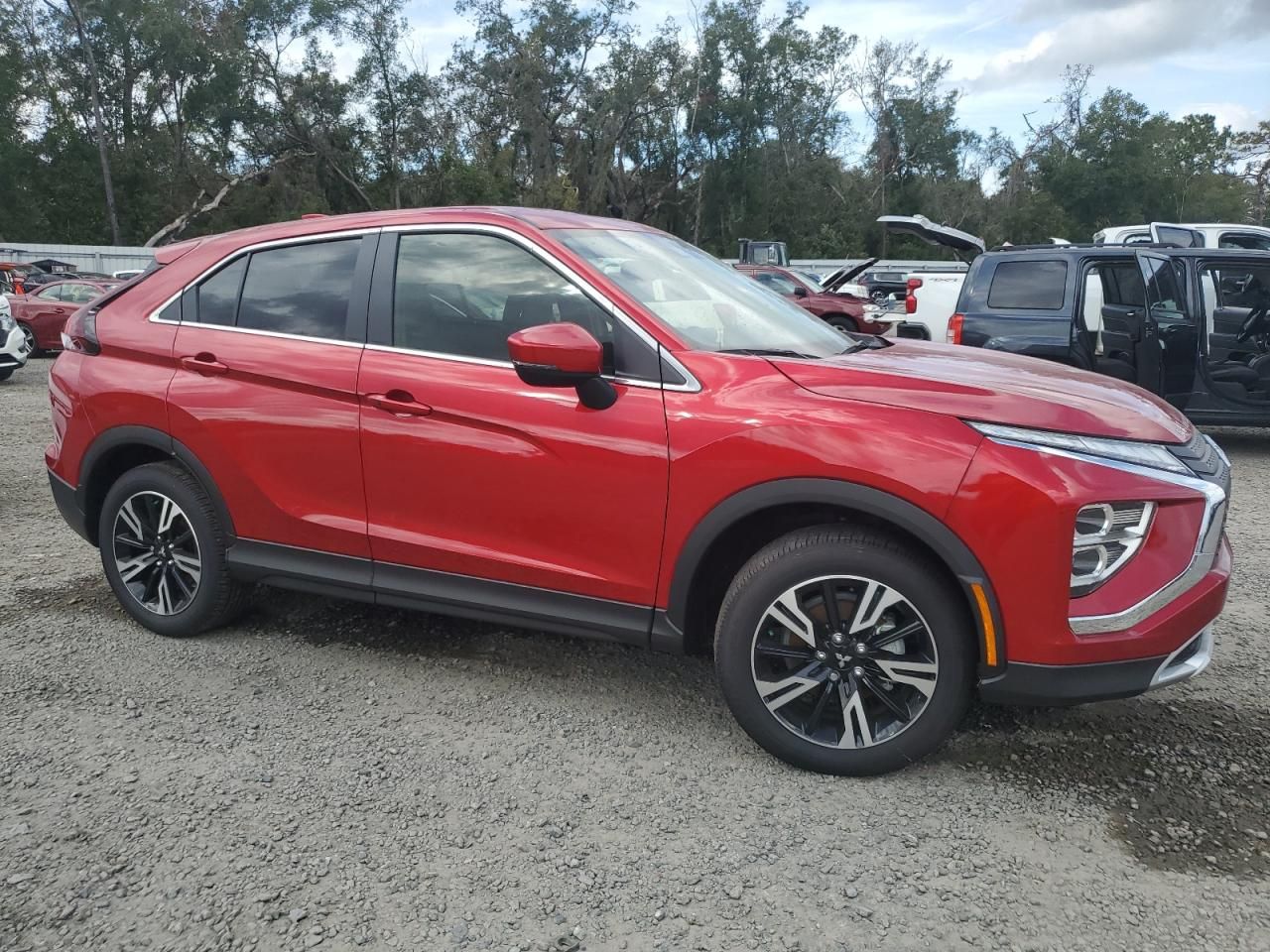 Price & History 2024 Mitsubishi Eclipse Cross Se 1.5l 4 vin