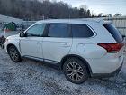 2017 Mitsubishi Outlander Se White vin: JA4AZ3A36HZ012238