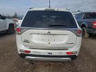 2015 Mitsubishi Outlander Se White vin: JA4AZ3A38FZ001965