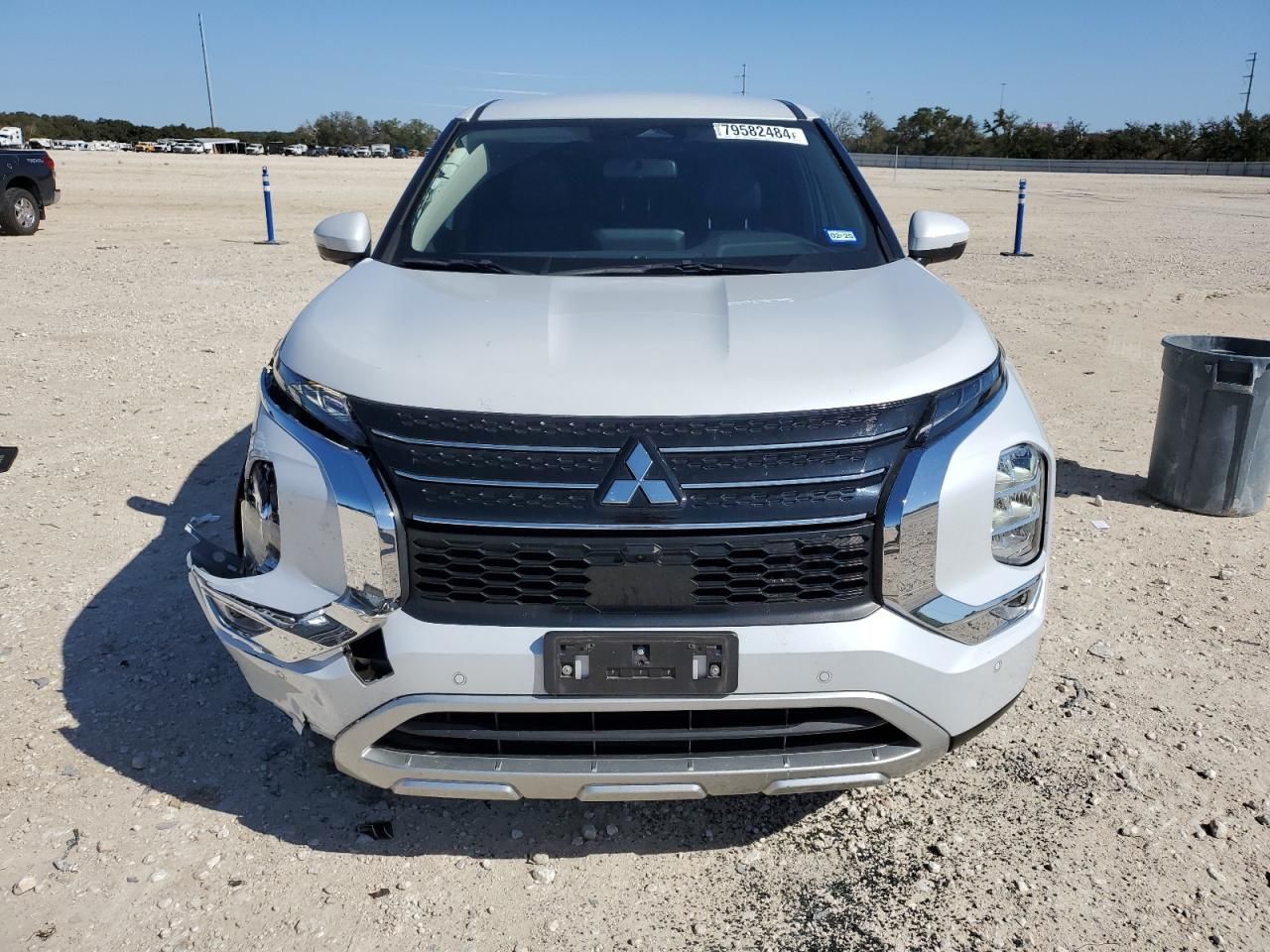 Price & History 2023 Mitsubishi Outlander Se 2.5l 4 vin