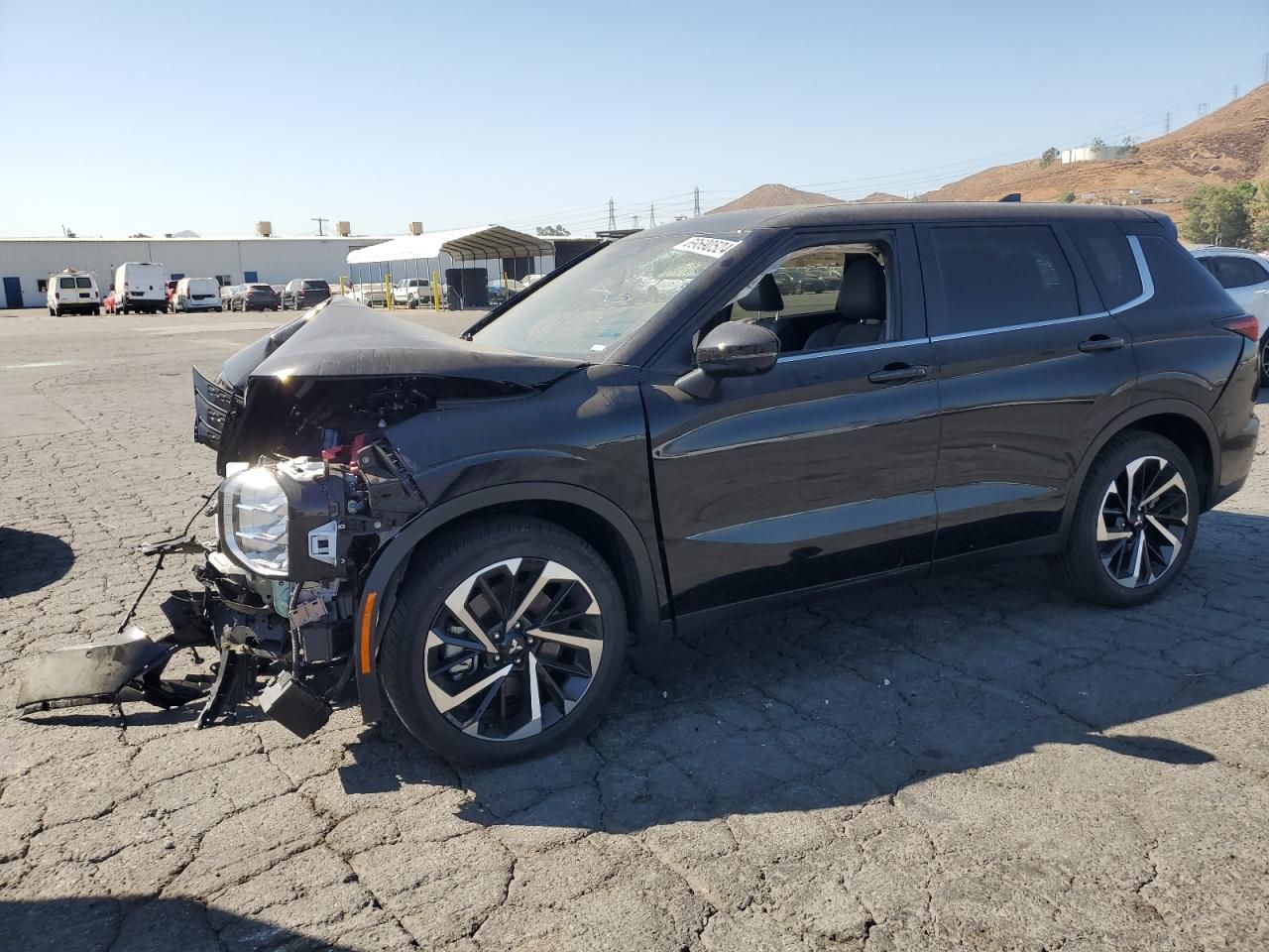 Price & History 2024 Mitsubishi Outlander Se 2.5l 4 vin