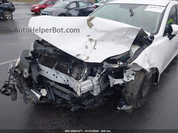 2014 Mazda Mazda3   White vin: JM1BM1U74E1120010