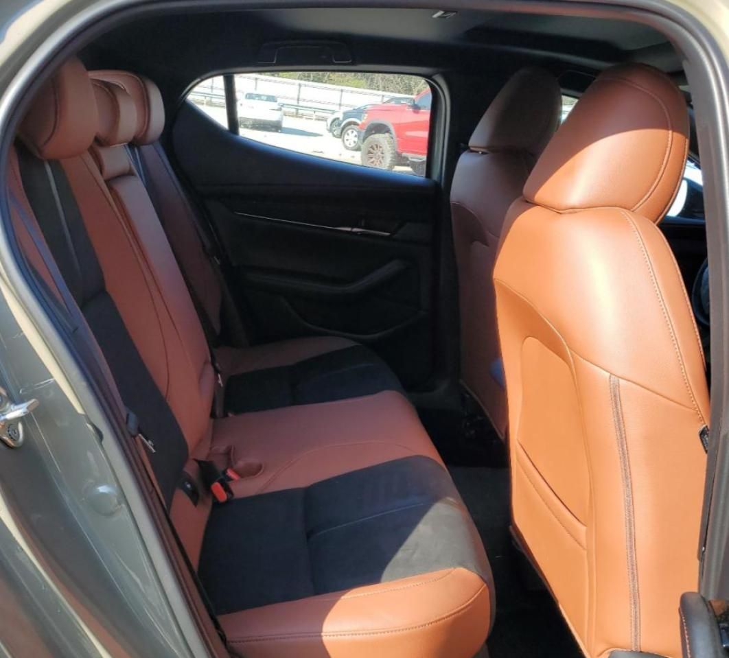 Price & History 2024 Mazda 3 Carbon Turbo 2.5l 4 vin