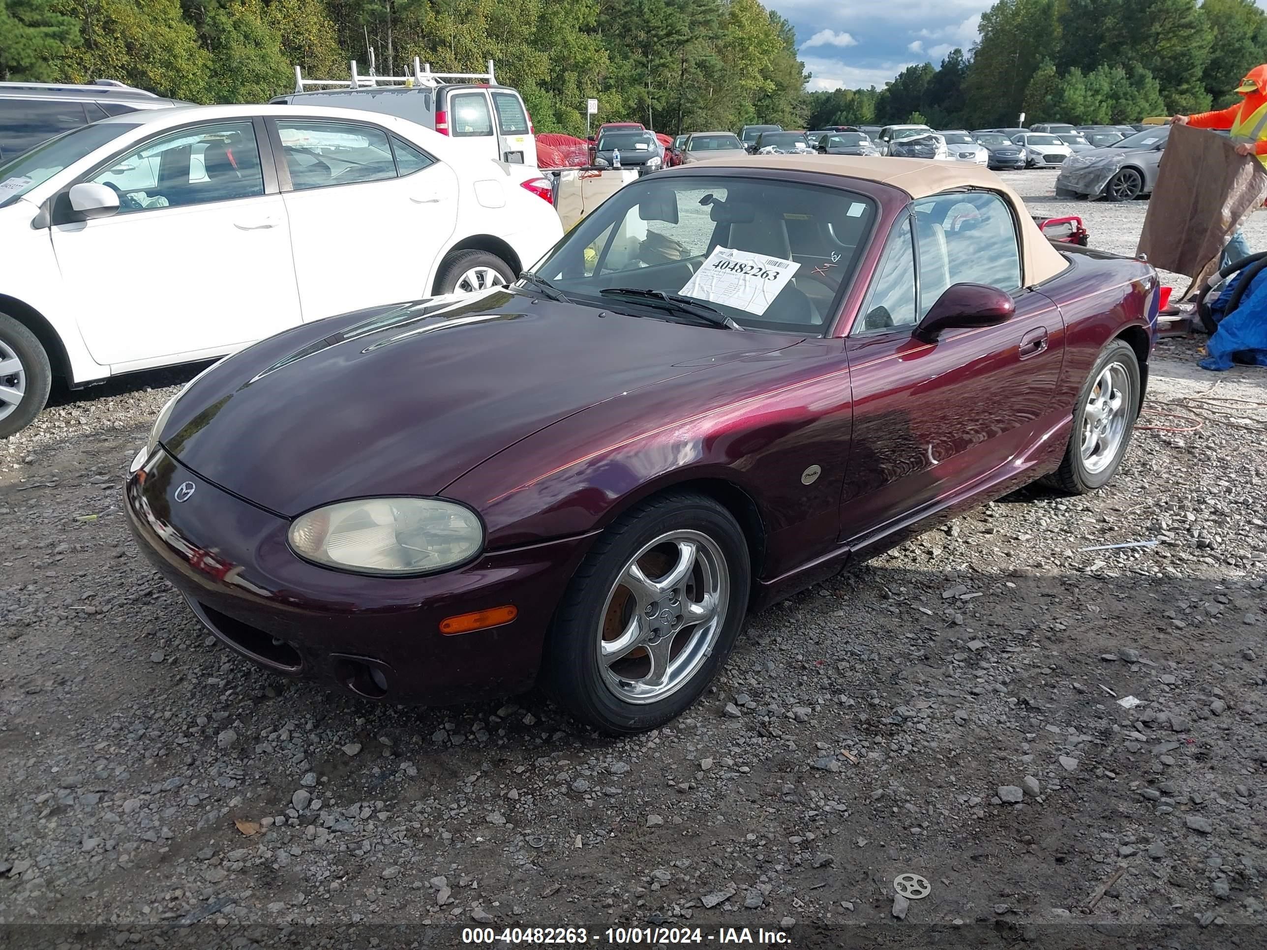 Price & History 2000 Mazda Mx-5 Miata Ls/special Edition 1.8l I-4