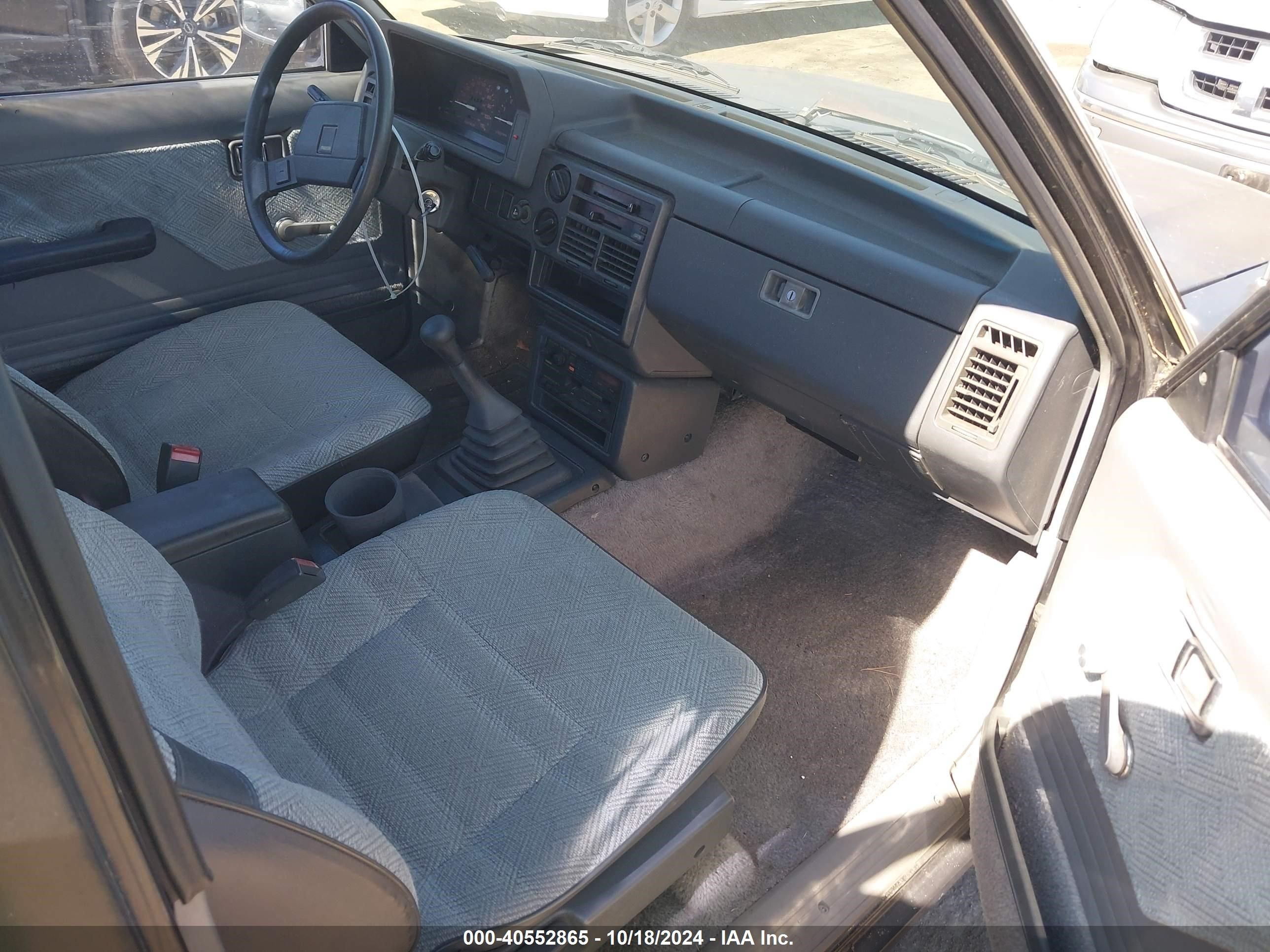 Price & History 1988 Mazda B2200 Cab Plus 2.2l I4 Crb C vin