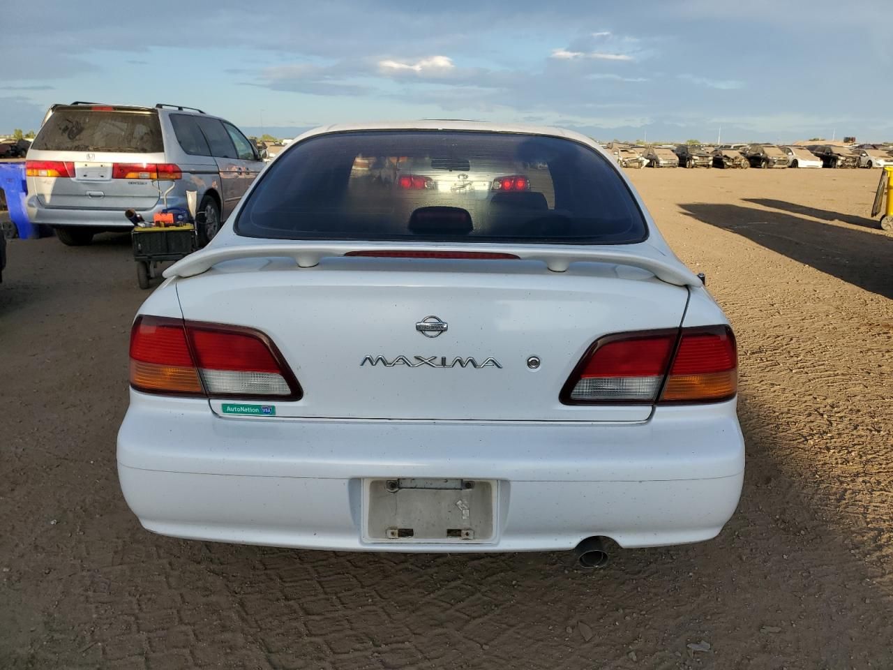 Price & History 1998 Nissan Maxima Gle 3.0l 6 vin