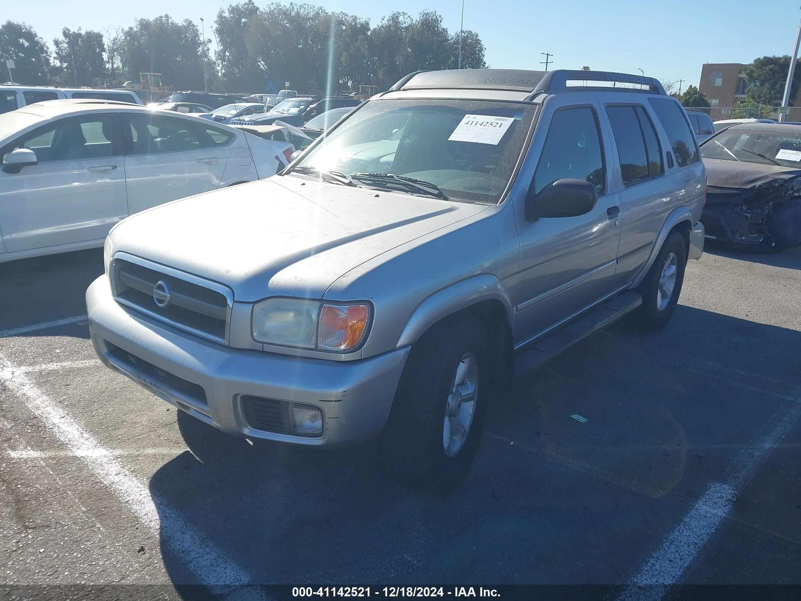 Price & History 2004 Nissan Pathfinder Se 3.5l V-6 Dohc, Vvt