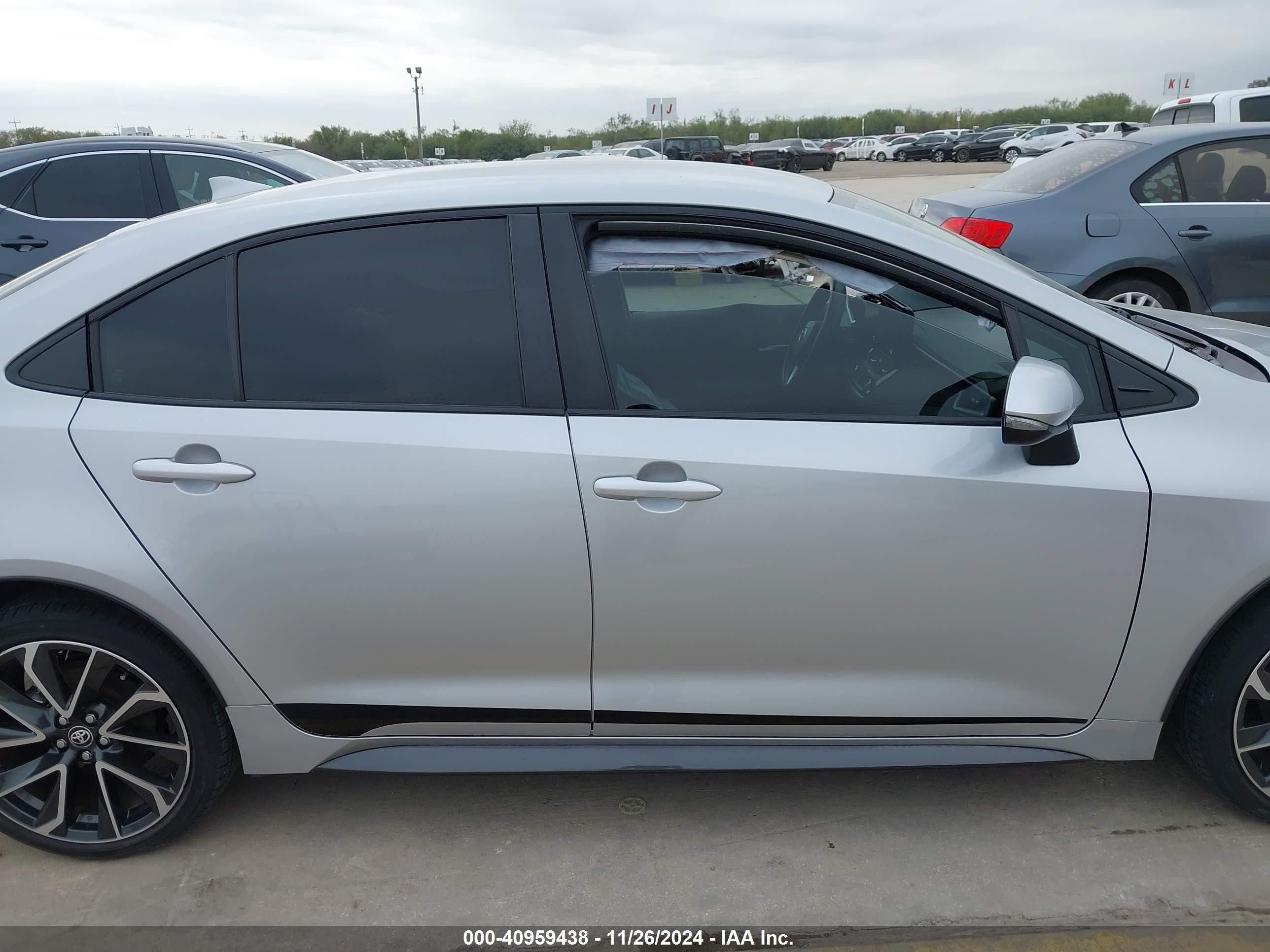 Price & History 2022 Toyota Corolla Se/night Shade 2.0l I4 N vin