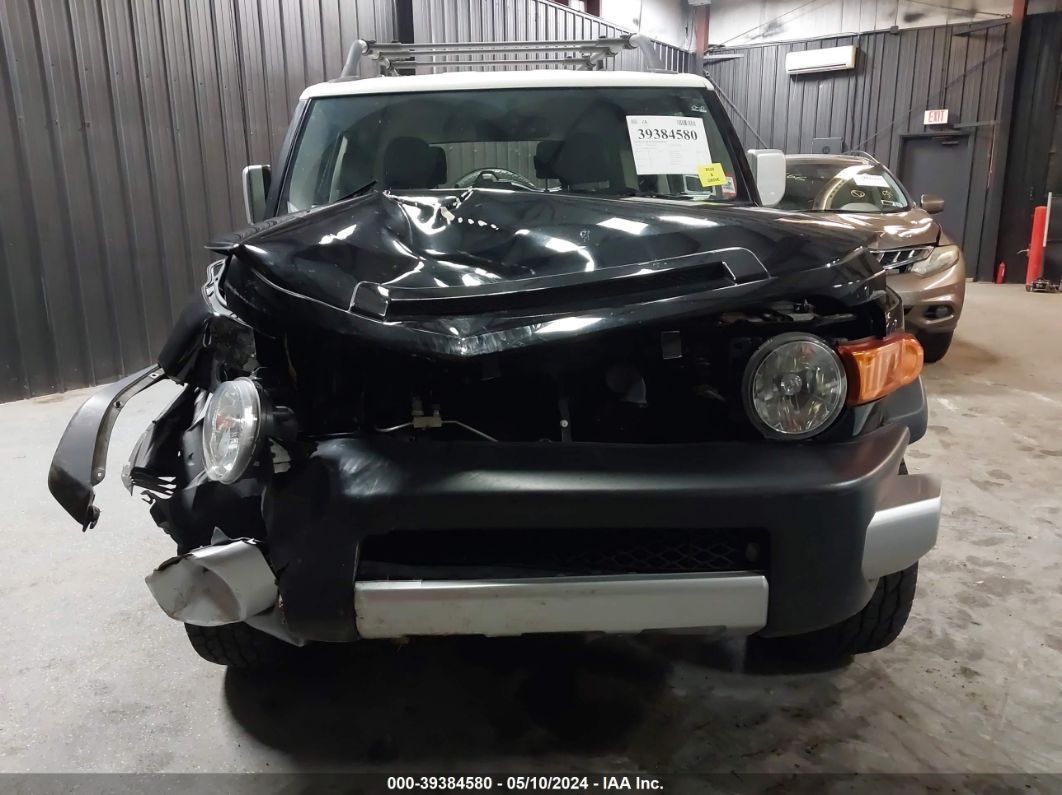 Price & History 2014 Toyota Fj Cruiser 4.0l V-6 Dohc, Vvt