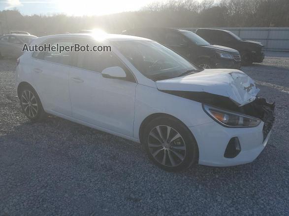 2018 Hyundai Elantra Gt  White vin: KMHH35LE5JU054785