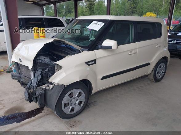 2012 Kia Soul   White vin: KNDJT2A51C7463892