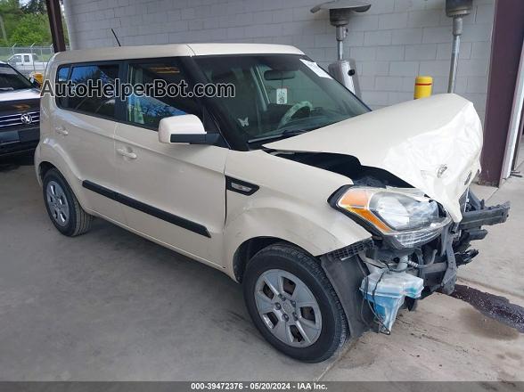 2012 Kia Soul   White vin: KNDJT2A51C7463892