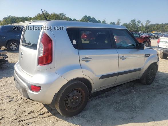 2012 Kia Soul  Silver vin: KNDJT2A52C7435728