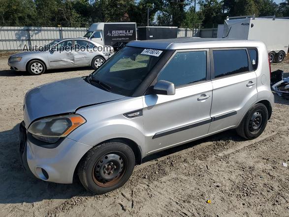 2012 Kia Soul  Silver vin: KNDJT2A52C7435728