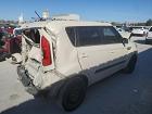 2012 Kia Soul  Белый vin: KNDJT2A54C7475356