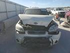 2012 Kia Soul  Белый vin: KNDJT2A54C7475356