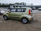 2012 Kia Soul  Green vin: KNDJT2A5XC7467021