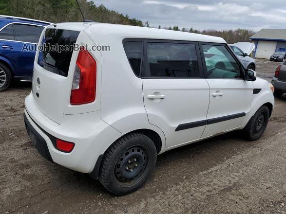 2012 Kia Soul + White vin: KNDJT2A61C7399653
