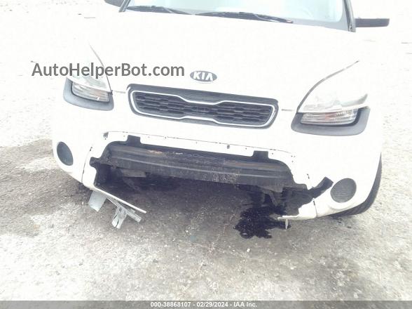 2012 Kia Soul + White vin: KNDJT2A63C7445838