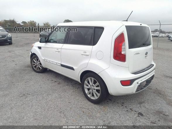 2012 Kia Soul + White vin: KNDJT2A63C7445838