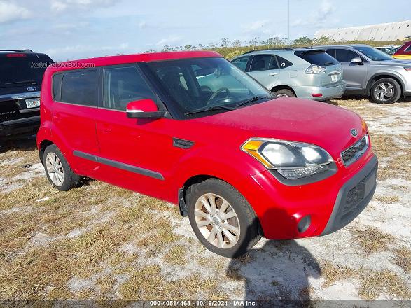 2012 Kia Soul + Red vin: KNDJT2A65C7474449