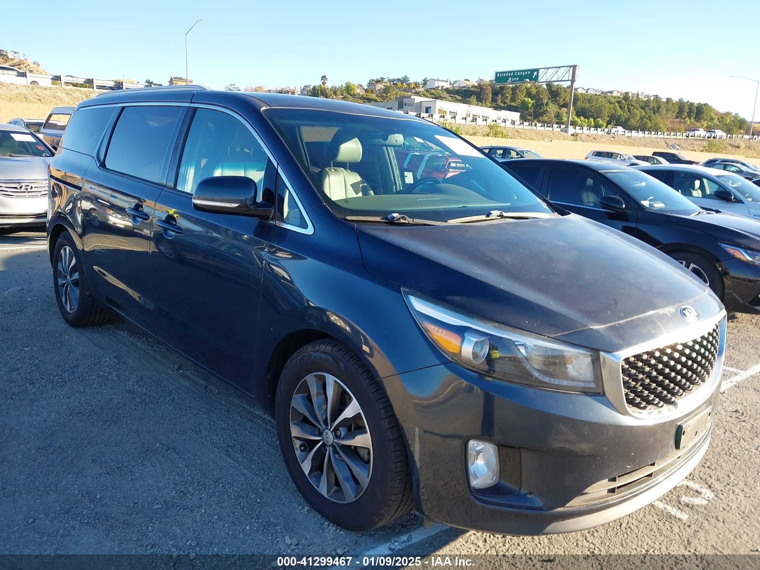 Price & History 2016 Kia Sedona Sx 3.3l V-6 Di, Dohc, Vvt, 276hp