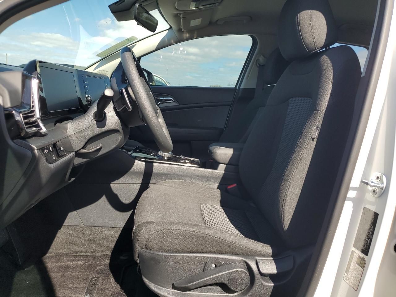 Price & History 2024 Kia Sportage Lx 1.6l 4 vin