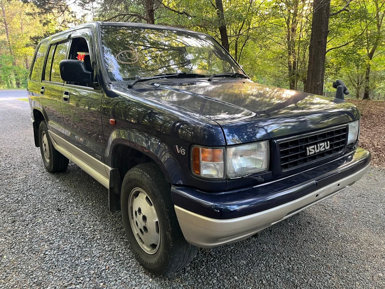 Price & History 1994 Isuzu Trooper vin: UBS25GW8101388