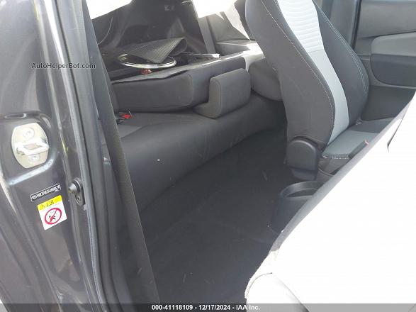 2018 Toyota Yaris L Gray vin: VNKJTUD34JA086715