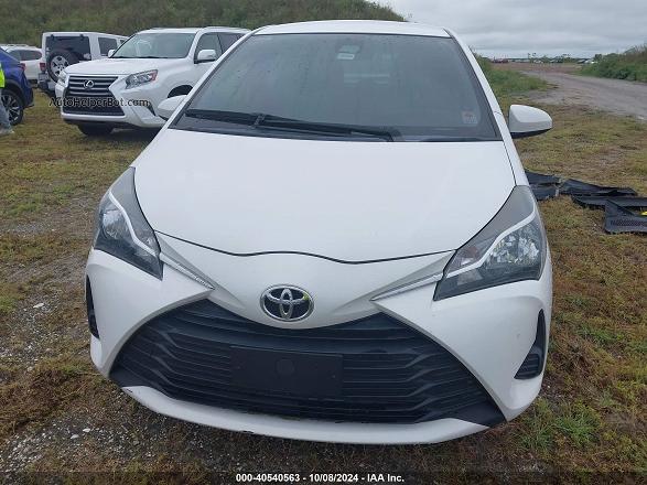 2018 Toyota Yaris Le White vin: VNKKTUD30JA095030