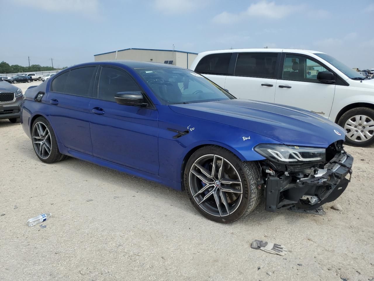 Price & History 2023 Bmw M5 4.4l 8 vin: WBS83CH06PCM62287