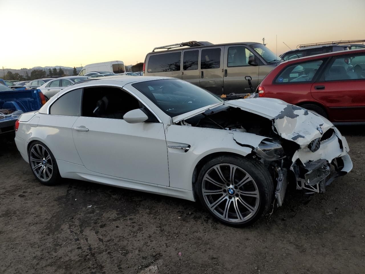 Price & History 2008 Bmw M3 4.0l 8 vin: WBSWL93588P331384