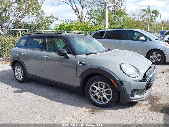 2018 Mini Clubman Cooper Gray vin: WMWLN5C56J2E34125
