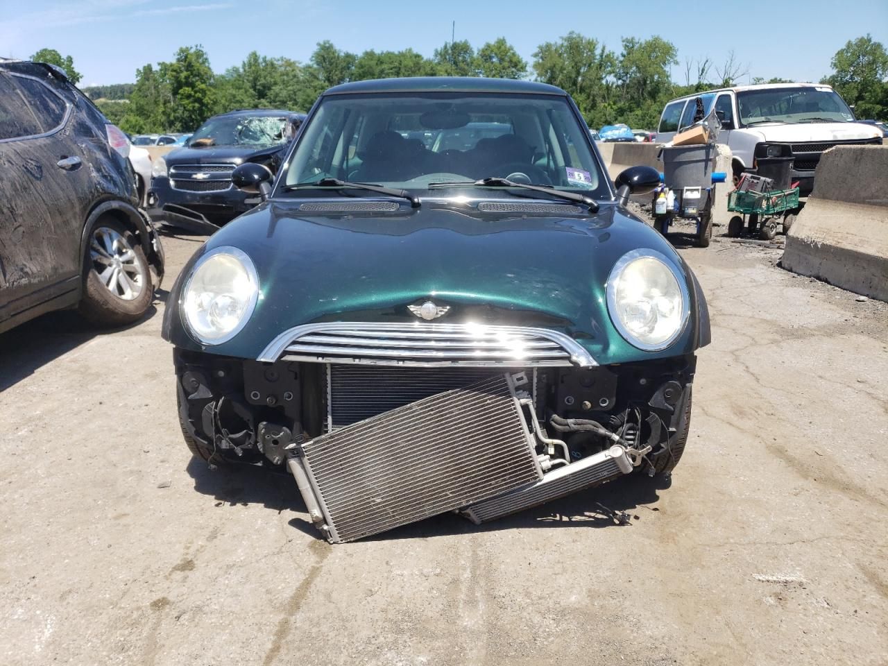 Price & History 2004 Mini Cooper 1.6l 4 vin: WMWRC33474TJ61090