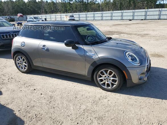 2018 Mini Cooper S Silver vin: WMWXP7C58J2A48376