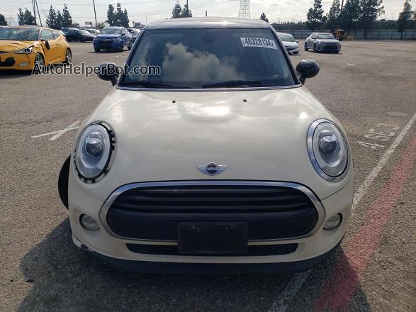 2018 Mini Cooper  Cream vin: WMWXU1C57J2F81079
