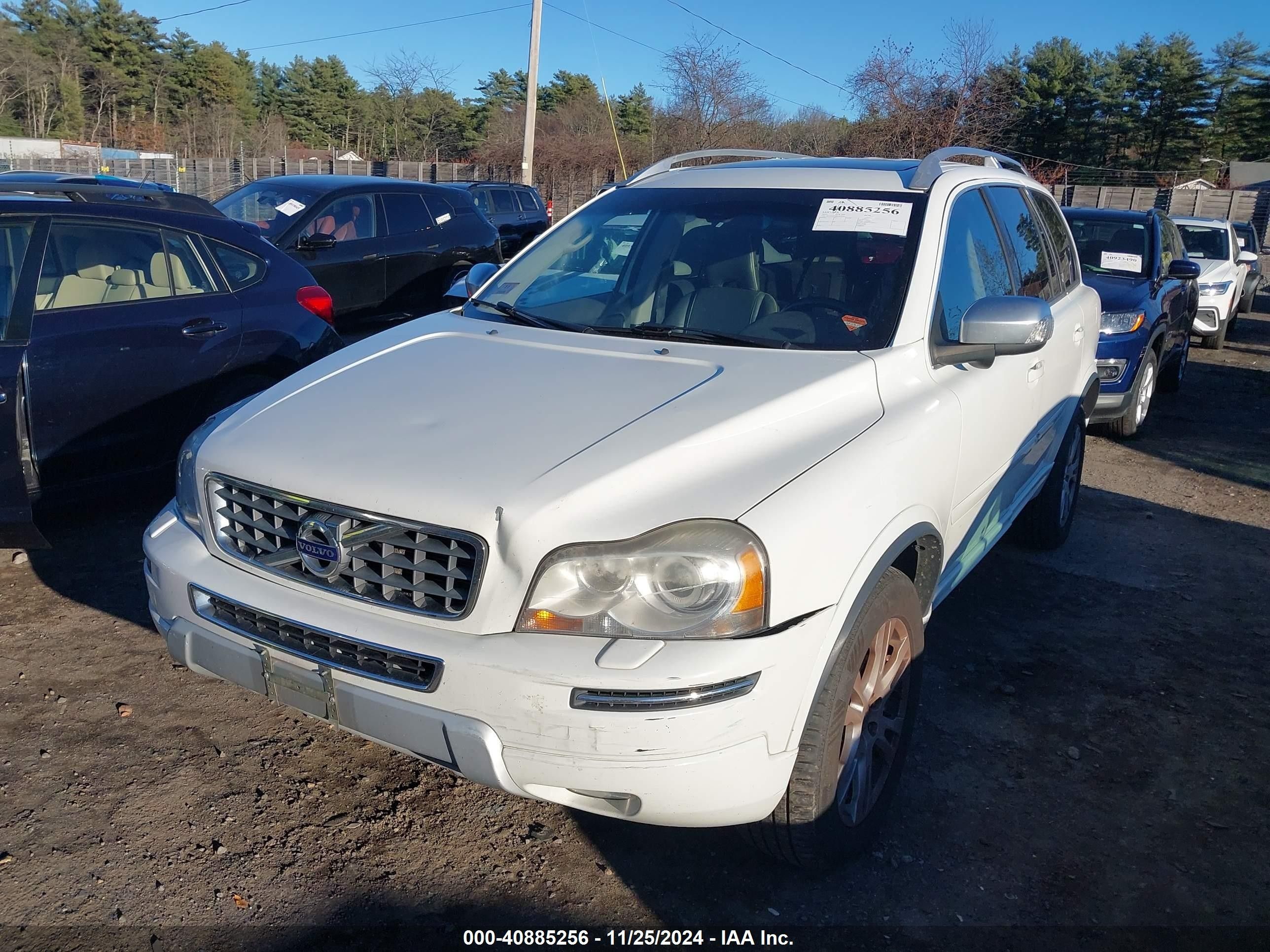 Price & History 2013 Volvo Xc90 3.2/3.2 Platinum/3.2 Premier Plus